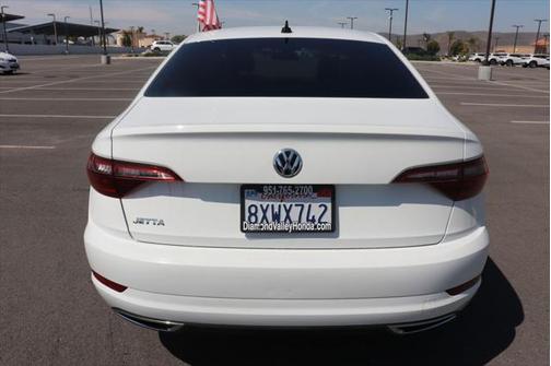2021 Volkswagen Jetta 1.4T R-Line