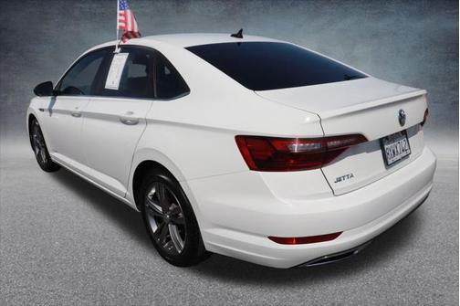 2021 Volkswagen Jetta 1.4T R-Line