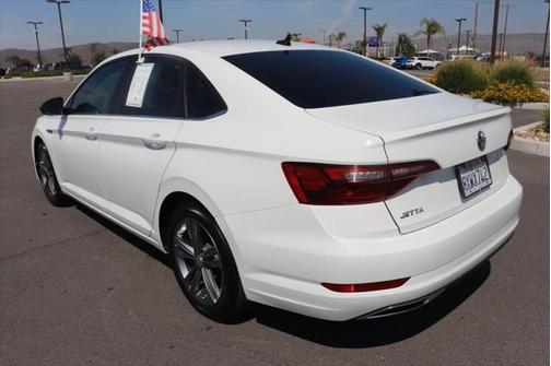 2021 Volkswagen Jetta 1.4T R-Line