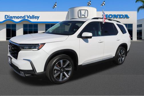 2025 Honda Pilot Touring 8-Passenger