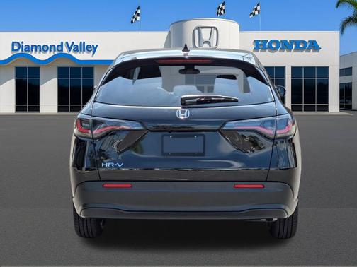 Crystal Black Pearl 2027 Honda HR-V LX