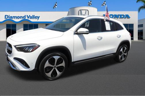 Polar White 2025 Mercedes-Benz GLA 250 4MATIC