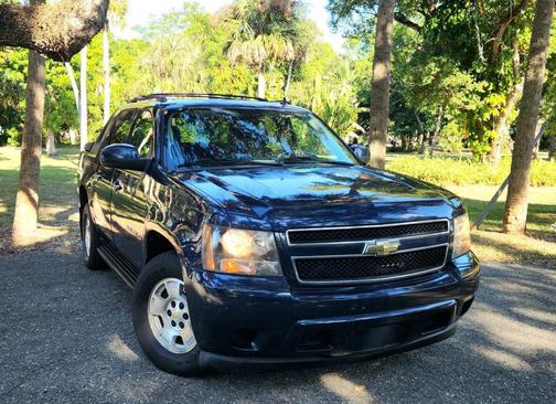 2011 Chevrolet Avalanche 1500 LS