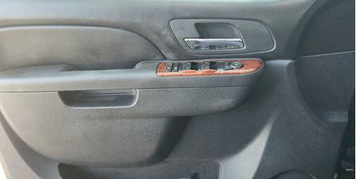 2011 Chevrolet Avalanche 1500 LS