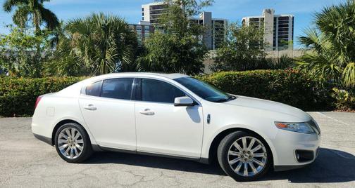 2010 Lincoln MKS Base