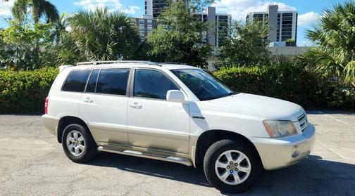 2003 Toyota Highlander Base