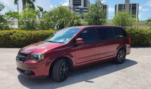 2017 Dodge Grand Caravan SE