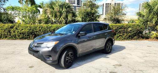 2013 Toyota RAV4 LE