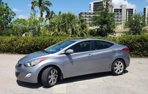 2013 Hyundai ELANTRA Limited