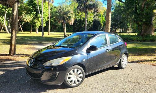 2014 Mazda Mazda2 Sport