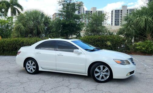 Alberta White Pearl 2010 Acura RL 3.7