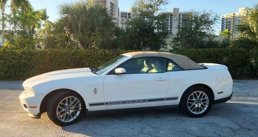 2012 Ford Mustang V6 Premium