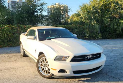 2012 Ford Mustang V6 Premium