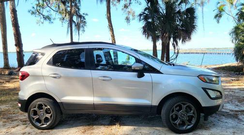 2018 Ford EcoSport SES