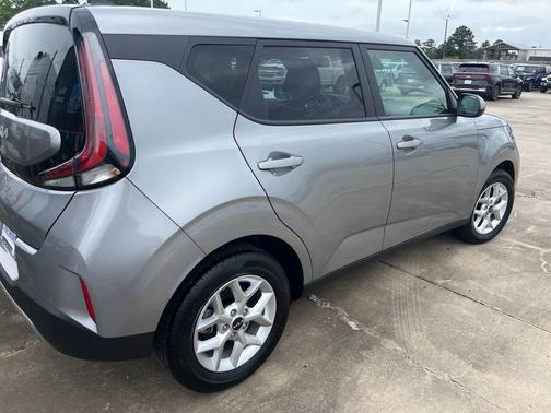 Steel Gray 2025 Kia Soul