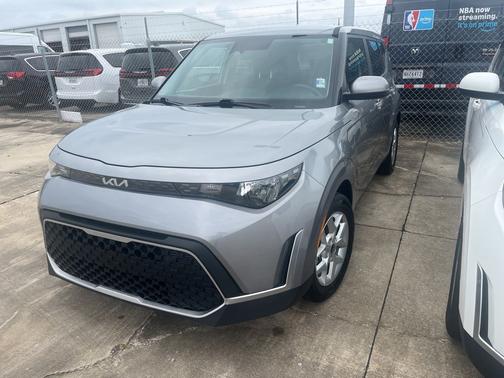 Steel Gray 2025 Kia Soul