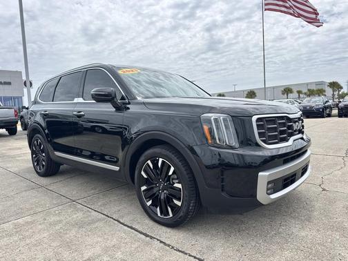 Ebony Black 2023 Kia Telluride SX