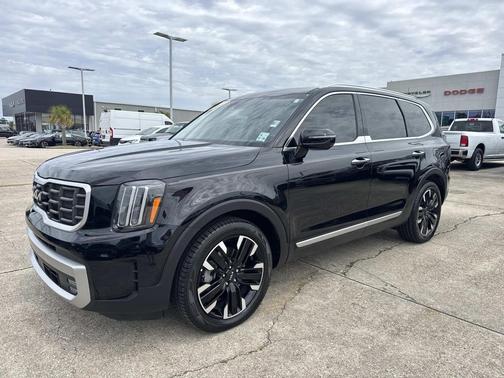 Ebony Black 2023 Kia Telluride SX