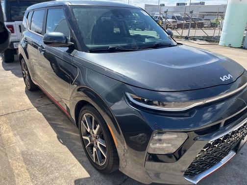 Gray 2022 Kia Soul Turbo