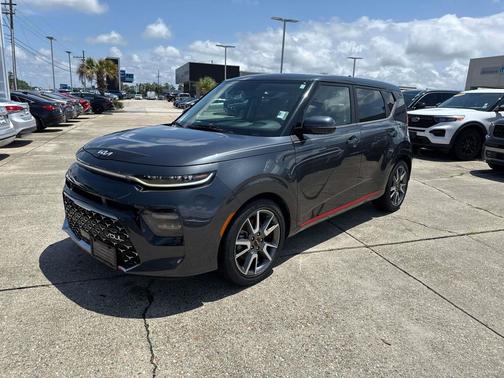 Gray 2022 Kia Soul Turbo