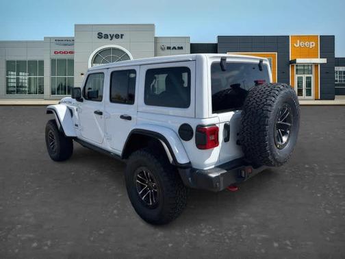 Bright White Clearcoat 2026 Jeep Wrangler Rubicon