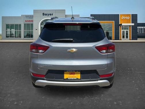 Sterling Gray Metallic 2023 Chevrolet Trailblazer LT
