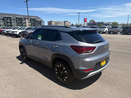 Sterling Gray Metallic 2023 Chevrolet Trailblazer LT