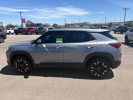 Sterling Gray Metallic 2023 Chevrolet Trailblazer LT