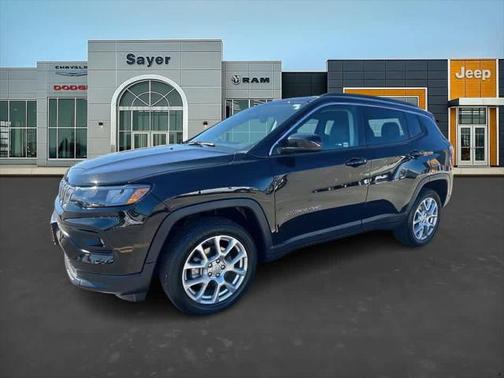 2022 Jeep Compass Latitude Lux 4x4