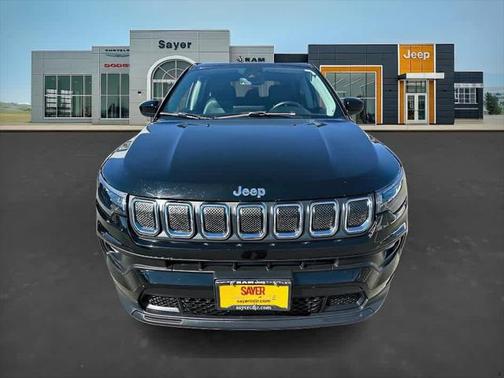 2022 Jeep Compass Latitude Lux 4x4