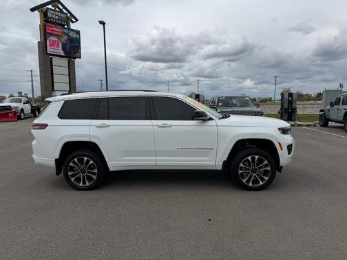 2023 Jeep Grand Cherokee L Overland