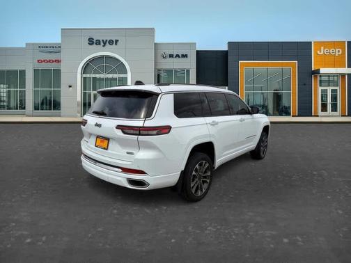 Bright White Clearcoat 2023 Jeep Grand Cherokee L Overland