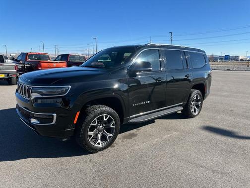2023 Jeep Wagoneer Series III