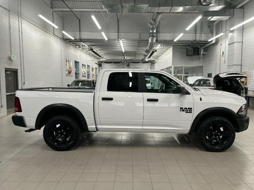 2024 RAM 1500 Classic SLT