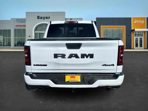 Bright White Clearcoat 2026 RAM 1500 Laramie