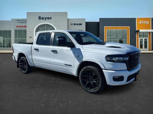 Bright White Clearcoat 2026 RAM 1500 Laramie