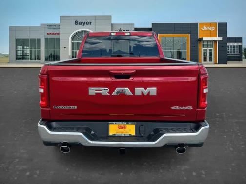 Molten Red Pearlcoat 2026 RAM 1500 Laramie