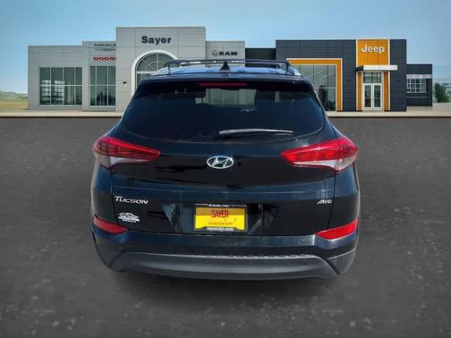 2018 Hyundai TUCSON SEL