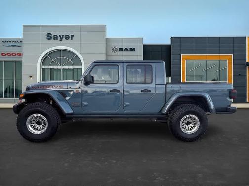 2024 Jeep Gladiator Mojave