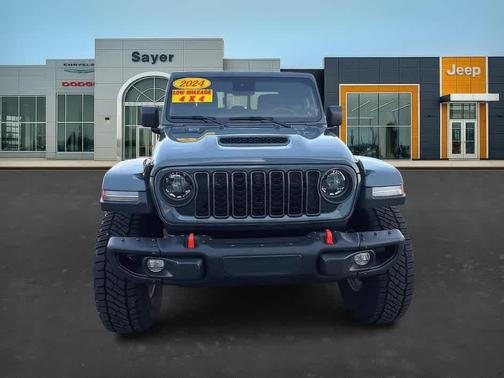 2024 Jeep Gladiator Mojave