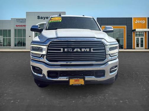 Bright White Clearcoat 2020 RAM 2500 Laramie