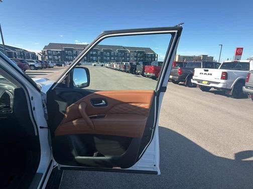 Moonstone White 2019 INFINITI QX80 Luxe