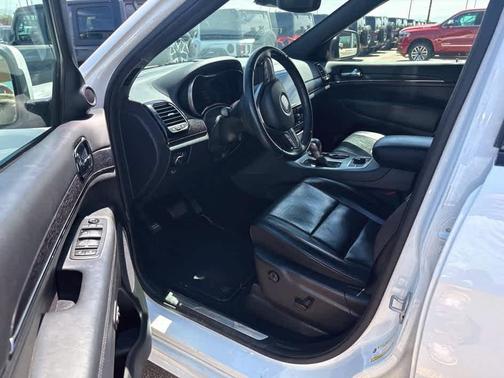 Bright White Clearcoat 2019 Jeep Grand Cherokee Altitude