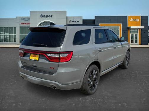 Destroyer Gray Clearcoat 2026 Dodge Durango GT Plus HEMI V8