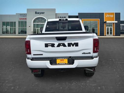 Bright White Clearcoat 2026 RAM 3500 Big Horn