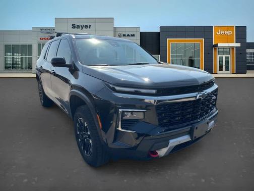 Mosaic Black Metallic 2024 Chevrolet Traverse Z71