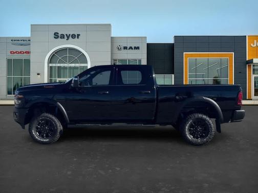 Diamond Black 2026 RAM 2500 Tradesman