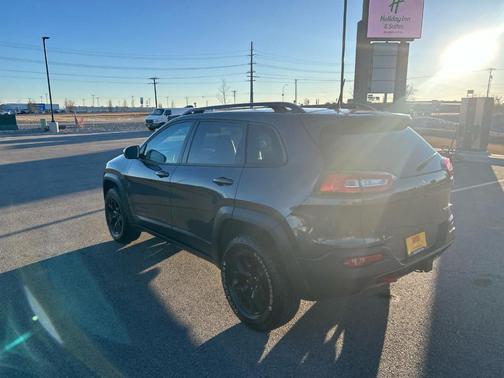 2017 Jeep Cherokee Trailhawk