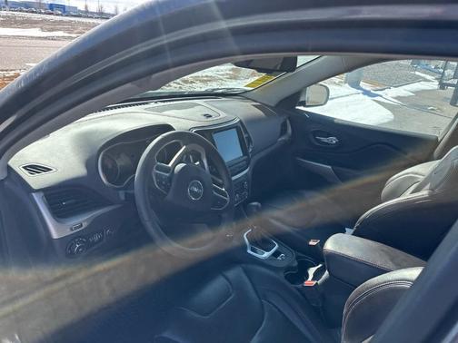 2017 Jeep Cherokee Trailhawk