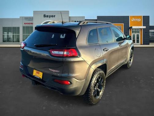 2017 Jeep Cherokee Trailhawk